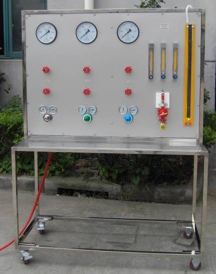 家用液化石油气调压器性能实验台